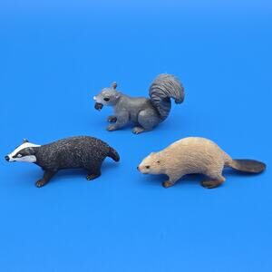 Lot of 3 Small Mammal Figures Schleich Badger Beaver Safari Ltd Squirrel